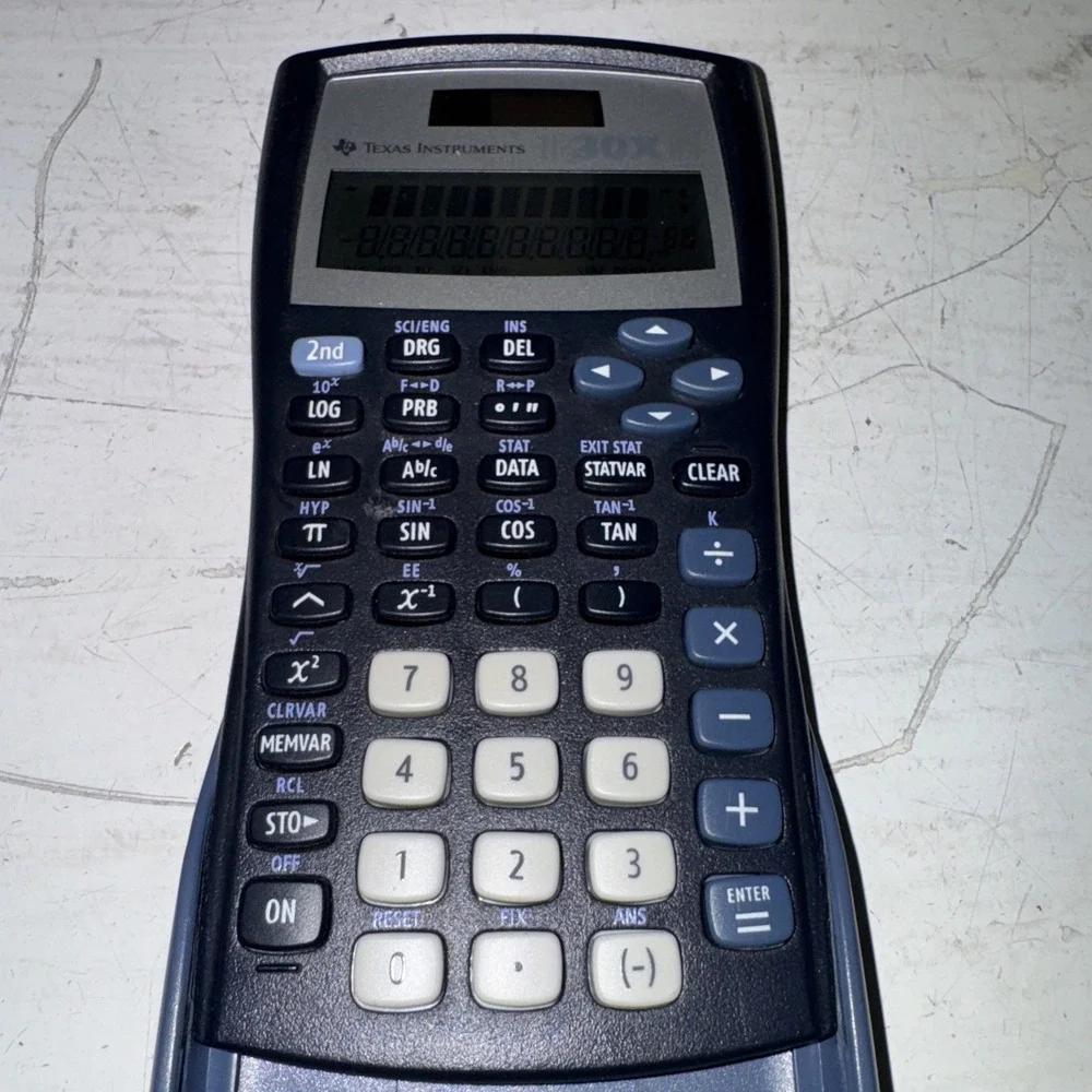 Texas Instruments TI-30X IIS Scientific Calculator Solar‎ Powered TESTED/WORKS